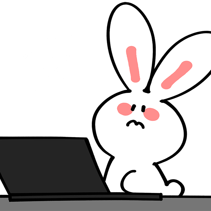 パソコン操作するウサギ